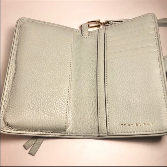 SOLD! Tory Burch Britten Smart Phone Wallet NWT - Picture 4 of 7